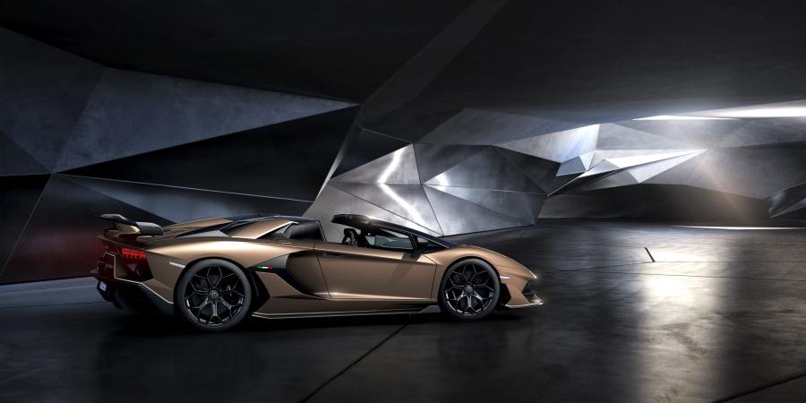  Lamborghini Aventador SVJ Roadster 2019 года  (WW) (фото 22 из 37)